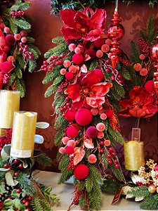 GALHO PINGENTE MIX DE BERRY E BOLAS 90CM - PRÉ VENDA 2026