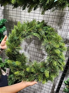 GUIRLANDA REALISTA MIX DE GALHOS 60CM 180 GALHOS - PRÉ VENDA 2026