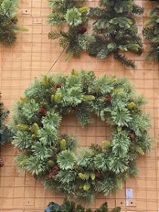 GUIRLANDA REALISTA COM MIX DE GALHOS COM LED 60CM - PRÉ VENDA 2026