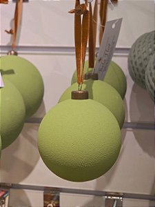 BOLA CAMURÇA VERDE 8CM COM 3 UNIDADES - PRÉ VENDA 2026