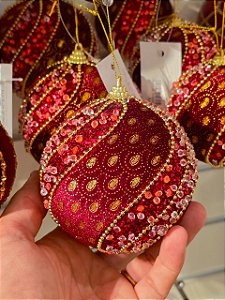 BOLA VERMELHA TRABALHADA 10CM COM 3 UNIDADES - PRÉ VENDA 2026