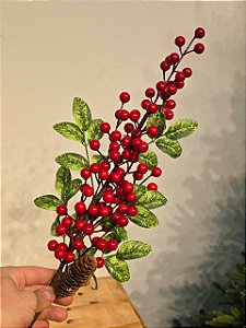 GALHO DECORATIVO BERRY COM PINHA 68CM