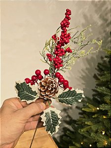 GALHO PICK DECORATIVO BERRY E PINHA 35CM