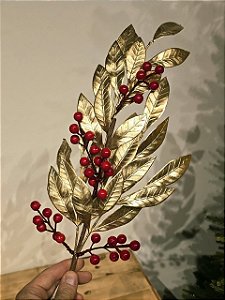 GALHO DECORATIVO FOLHAS DOURADAS COM BERRY 60CM