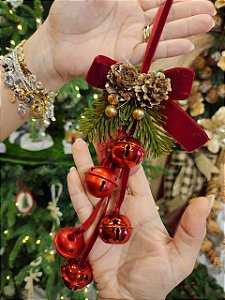 PENDENTE DECORADO FITA COM SINOS 30CM - PRÉ VENDA 2026