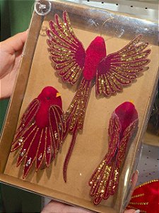 TRIO DE PENDENTE PASSARINHOS LUXO VERMELHO 18,24,17CM - PRÉ VENDA 2026