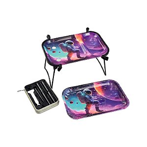 Bandeja De Metal Com Suporte Estampada - Astro