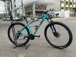 BICICLETA GROOVE HYPE ARO(29) TAMANHO 19(G) COR AZUL SEMI NOVA USADA