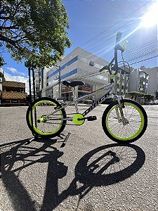 BICICLETA TK3 TRACK ARO 20 BMX CROMO/AMARELO NEON
