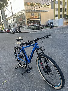 BICICLETA LEGEND SOUTH ARO(29) TAMANHO 17(M) COR AZUL/PRETA