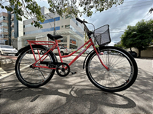 BICICLETA ARO (26) FEMININA COR ROSA SALMAO S/MARCHA FREIO V/BK E FREIO C/P MARCA ATTACK TROPYMAX
