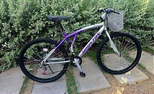 BICICLETA ARO (26) FEMININA COR PRATA/VIOLETA C/ MARCHA 21V BRISTOL LANCE