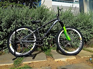 BICICLETA MTB FREERIDE ARO (26) ABSOLUTE BRUTUS PRO S/MARCHA FREIO DISC HIDRÁULICO SHIMANO TRASEIRO MT200 COR GFT/AMAREL