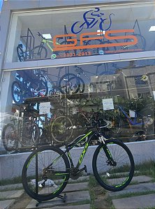BICICLETA MTB ARO (29) OXS ALUMINIO 21 VELOCIDADES FREIO DISC MECÂNICO 15 (P) PRETO/VERDE/AZUL