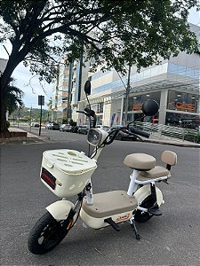 SCOOTER ELÉTRICA AUTOPROPELIDO DUOS BEE 500W 48V COR BEGE/BEGE