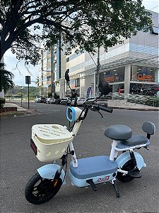 SCOOTER ELÉTRICA AUTOPROPELIDO DUOS BEE 500W 48V COR BEGE/AZUL