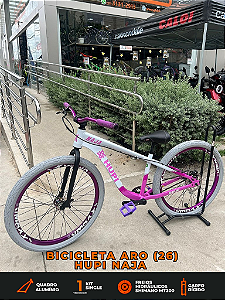 BICICLETA MTB FREERIDE ARO (26) HUPI NAJA KIT SINGLE S/ MARCHA FREIO DISC HIDRÁULICO TRASEIRO SHIMANO COR BRANCO/ROSA