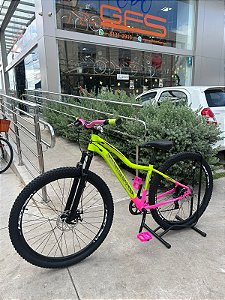 BICICLETA MTB ARO (29) VELOOH  8 VELOCIDADES (1X8) FREIO DISCO MECÂNICO TAMANHO 15 (P) AMARELO NEON/ROSA