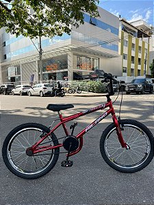 BICICLETA ARO (20) MASCULINA COR CROMOCOLOR VERMELHO S/MARCHA FREIO V-BRAKE MARCA MILANO FREESTYLE