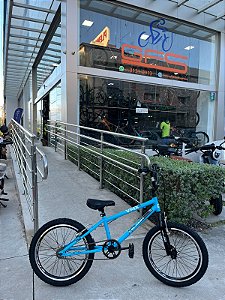 BICICLETA ARO (20) MASCULINA COR AZUL/PRETO S/MARCHA FREIO V-BRAKE MARCA VELOOH CROSS