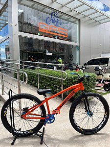 BICICLETA MTB FREERIDE ARO (26) ABSOLUTE BRUTUS KIT SINGLE (S/MARCHA) FREIO DISC HIDRÁULICO MT200 COR LARANJA/AZUL