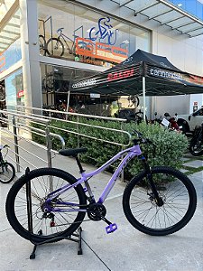 BICICLETA MTB ARO (29) VELOOH SUPREME 21 VELOCIDADES FREIO A DISCO MECÂNICO TAMANHO 15 (P) COR LILAS/ROXO