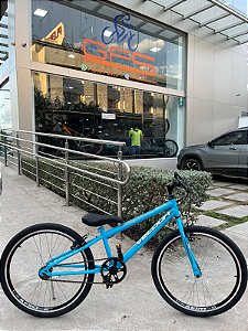 BICICLETA ARO (24) MASCULINA COR AZUL CLARO S/MARCHA FREIO V-BRAKE MARCA VELOOH