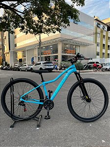 BICICLETA MTB ARO (29) ABSOLUTE HERA 21 VELOCIDADES FREIO A DISCO MECÂNICO TAMANHO 15 (P) COR AZUL/VERDE AQUA