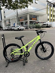 BICICLETA ARO (20) MTB COLLI AIRON 7 VELOCIDADES (1X7) FREIO A DISCO MECÂNICO COR AMARELO NEON