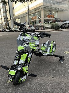 TRICICLO ELÉTRICO DRIFT CRAZY EXTREME VERDE