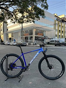 BICICLETA MTB ARO (29) GROOVE SKA 70 12 VELOVIDADES (1X12) FREIO DISC HIDRAULICO TAMANHO 17 (M) COR AZUL