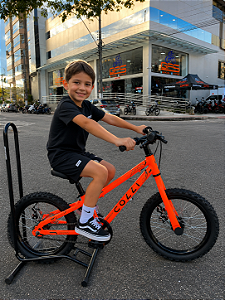BICICLETA ARO (16) MTB MASCULINA/FEMININA COLLI AIRON SEM MARCHA FREIO A DISCO MECÂNICO COR LARANJA NEON