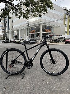 BICICLETA MTB ARO (29) MILANO URBAN 1.0 KIT 21 VELOCIDADES (3X7) FREIO A DISCO MECÂNICO TAMANHO 17 (M) COR PRETO