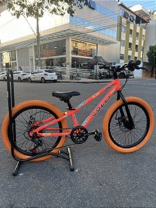 BICICLETA ARO (20) MTB COLLI GRAUZINHA 7 VELOCIDADES (1X7) FREIO A DISCO MECÂNICO COR LARANJA NEON PNEU LARANJA