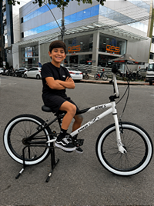 BICICLETA ARO (20) MASCULINA COR BRANCO/PRETO SEM MARCHA FREIO V-BRAK PRO-X SERIE 5