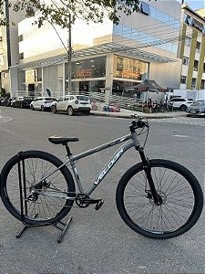 BICICLETA MTB ARO (29) VELOOH START 7 VELOCIDADES FREIO A DISCO MECÂNICO TAMANHO 17 (M) COR CINZA
