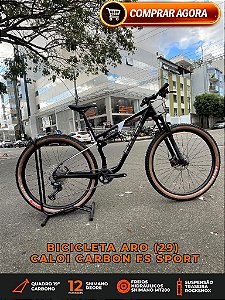 BICICLETA MTB FULL ARO (29) CALOI CARBON FS SPORT SHIMANO DEORE12V FREIO DISC HIDRÁULICO QUADRO 19 (G) COR PRETO