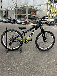 BICICLETA MTB FREERIDE ARO (26) VIKINGX TUFF-25 KIT 7 VELOCIDADES FREIO A DISCO HIDRÁULICO TRASEIRO COR PRETO/AMARELO