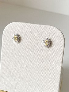 Brinco Oval Yellow Fancy Cravação Princesa Prata 925