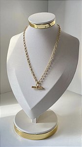 Colar Corrente com Pingente Dourado