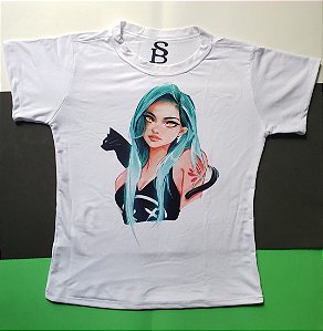 Blusa - estampa femenina -Tamanho M