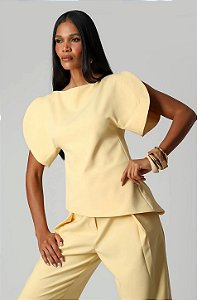 Blusa Amarela Feminina com Manga Curta