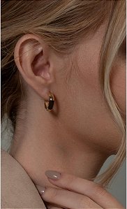 Argola Esmaltada Marrom