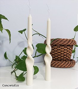 Vela Cônica Torcida para Castiçal (2 velas ecológicas).