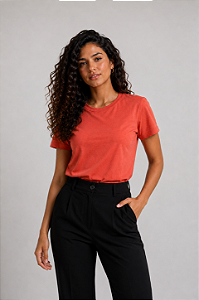 T Shirt Gola Redonda Lisa Terra
