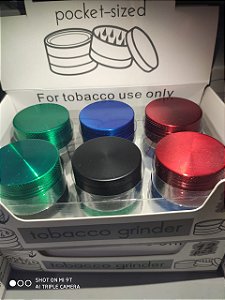 TRITURADOR DE FERRO MEDIO COLORIDO CÓR SOLIDA  3 PARTES