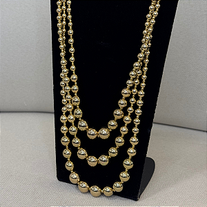 Colar Triplo de Bolinhas Cor: Dourada