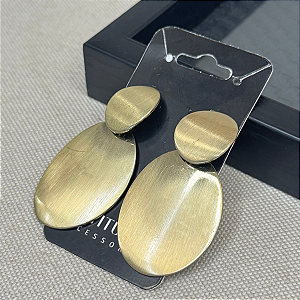 Brinco Oval Cor: Dourada