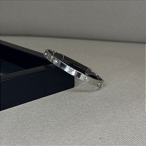 Bracelete com Pontos de Luz Cor: Prata
