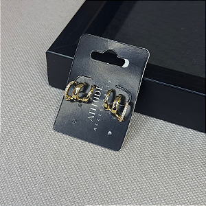 Trio de Mini Argolinhas Cor: Dourada